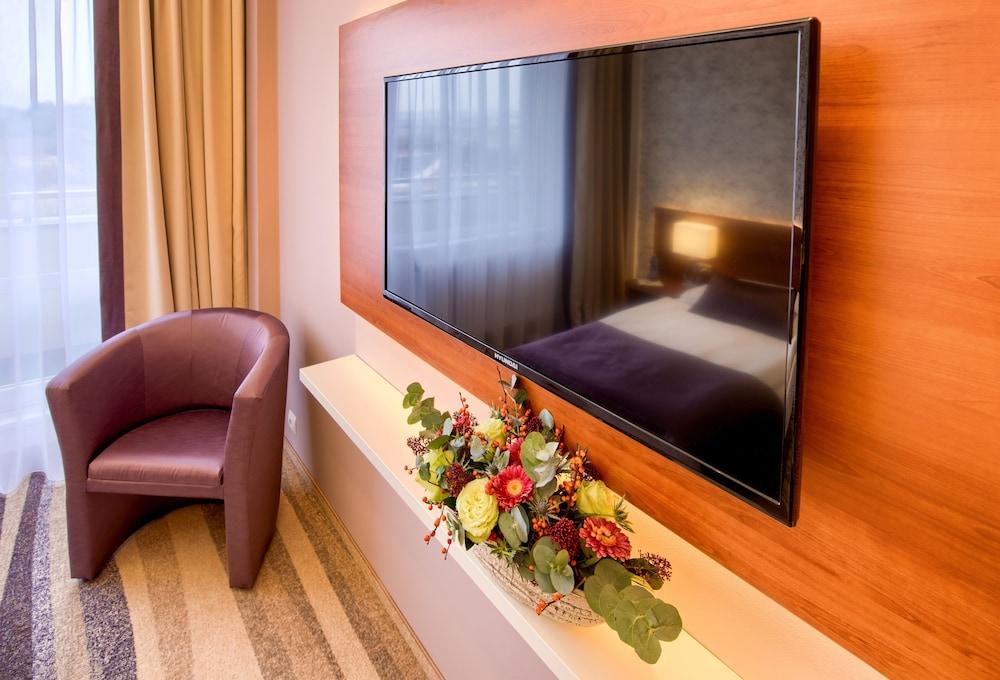 Avanti Hotel Brno Exterior photo